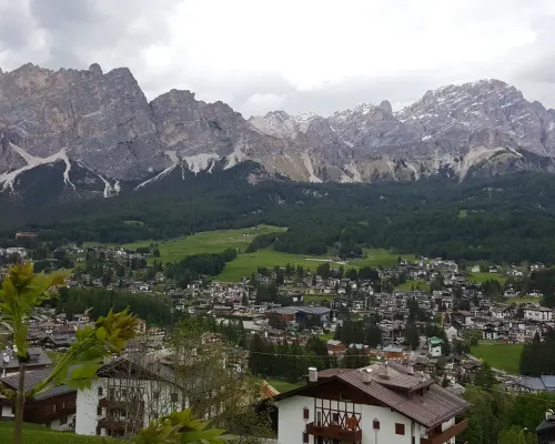 A day among the most beautiful mountains in the world, the Dolomites and Lake Braies
